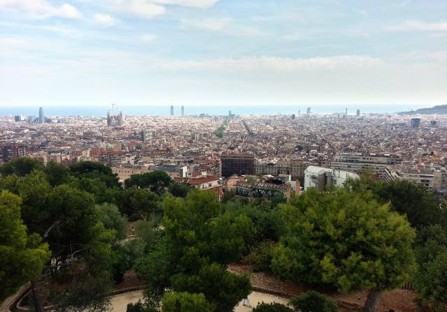 Вид на Барселону из Парка Гуэля