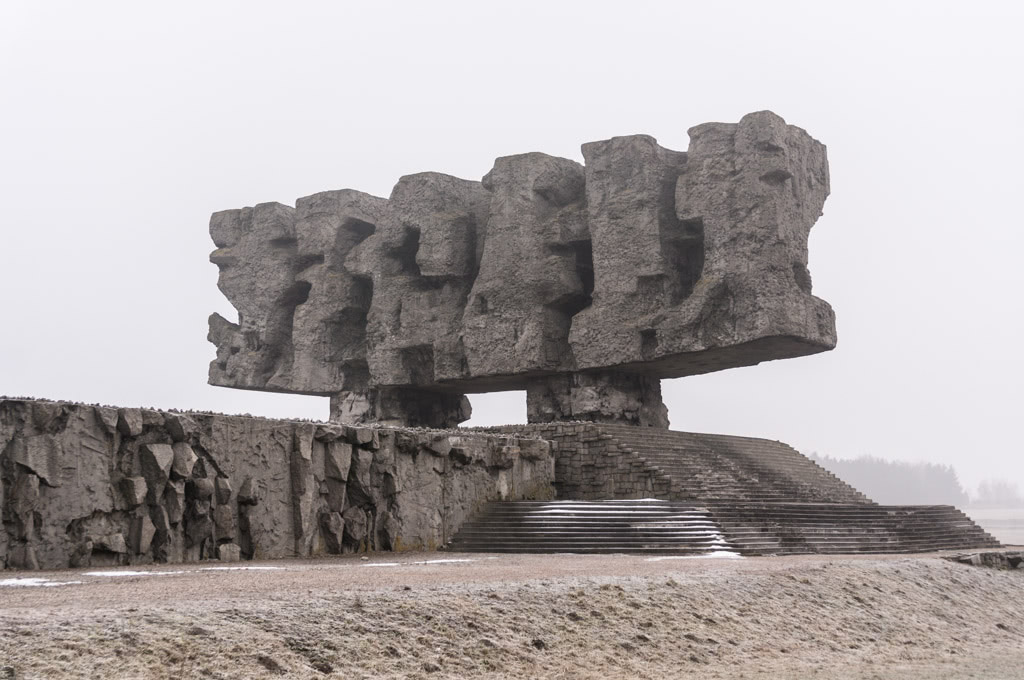 Памятник Борьбе и Мученичеству