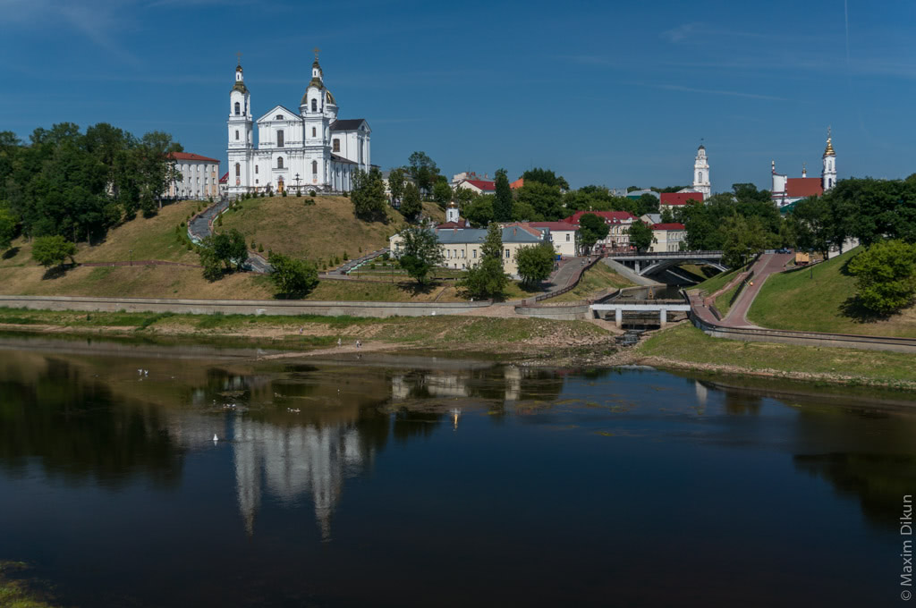 Вид на центр Витебска через реку